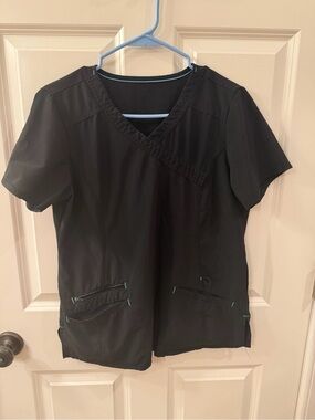 Women's Black Medical Scrub Top with Teal Contrast Size Small